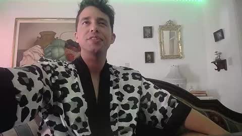 John online show from December 4, 1:53 pm