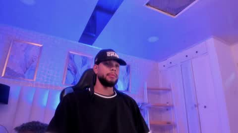cero khalifa online show from May 9, 3:29 am
