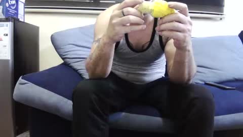 Snapshot of cezar46 chatting on October 20, 4:44 pm cezar online show from October 20, 4:44 pm