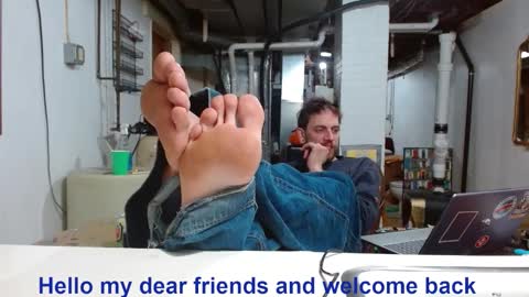 cguffey2284 online show from December 13, 11:33 pm