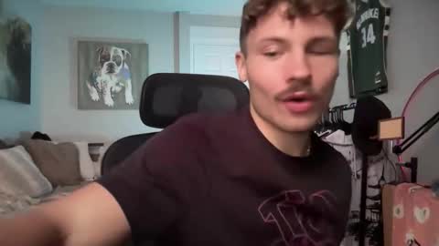 ChadTitan online show from November 6, 4:43 pm