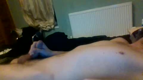 Snapshot of chambrss chatting on October 9, 3:22 am chambrss online show from October 9, 3:22 am