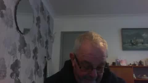 Champers online show from February 19, 11:49 am