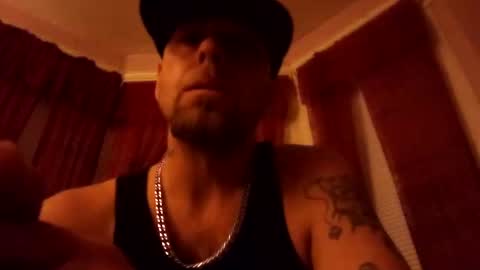 Snapshot of charles1223 chatting on October 26, 9:55 am charles1223 online show from October 26, 9:55 am