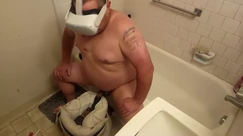 Snapshot of charlescalvin1970 chatting on December 27, 10:05 pm Tough-n-out online show from December 27, 10:05 pm