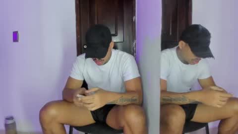 Chris  online show from July 15, 12:45 pm