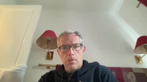 choupipat1 online show from April 13, 6:47 am