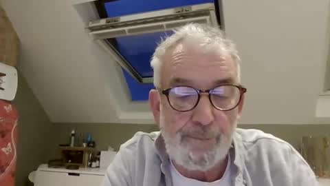 Snapshot of chris1404 chatting on November 1, 5:06 pm chris1404 online show from November 1, 5:06 pm