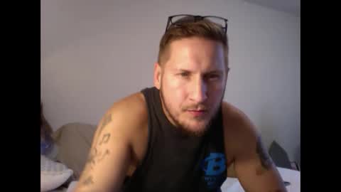 Snapshot of chris2fur87 chatting on October 6, 3:27 pm Christopher the Blue-Eye Guy online show from October 6, 3:27 pm