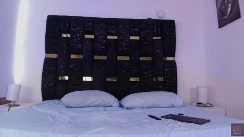 Chris B online show from April 6, 6:42 pm