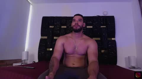 Chris B online show from March 25, 9:52 pm