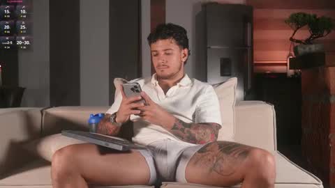 chris_morton online show from March 13, 1:02 am