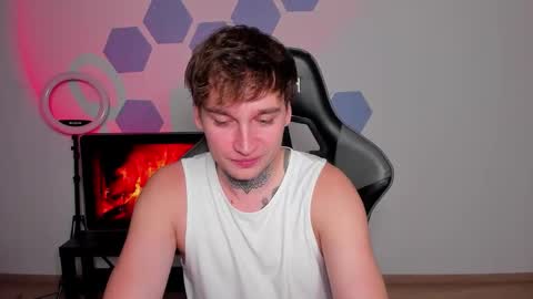 Chris Tyson online show from October 23, 11:08 pm