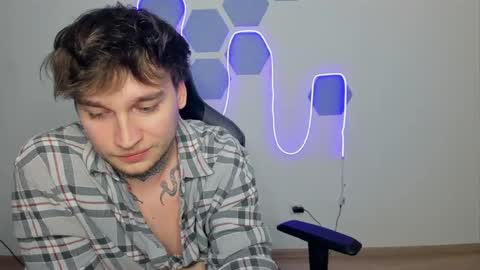 Chris Tyson online show from December 20, 1:03 am