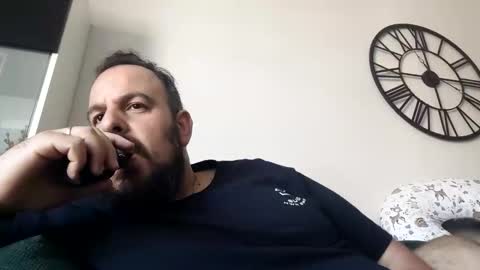 chris  ole online show from April 21, 8:20 am