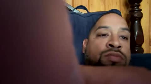 chrisr4203 online show from April 2, 7:22 pm