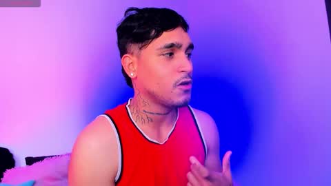 Christian Wang online show from November 30, 6:10 pm