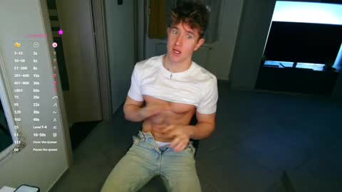 UPVOTE ME ------  ILL DO SOMETHING FOR FREE online show from October 23, 4:43 pm