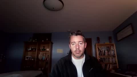 chrisw8121 online show from December 20, 8:38 pm