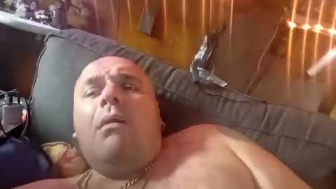 chubbyman44 online show from July 18, 12:32 pm