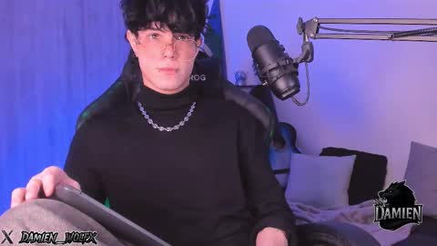 David     Independent Model online show from September 19, 2:56 am