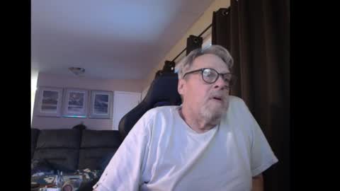 cjscout online show from December 3, 7:00 pm