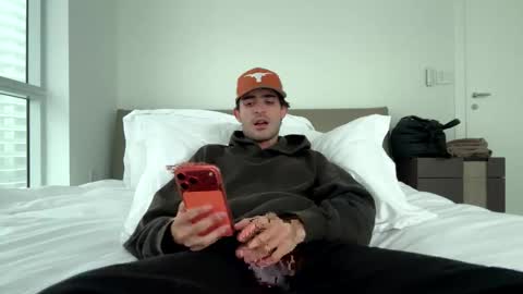 ckeefer96 online show from June 2, 11:17 pm