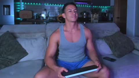 claytonburgues online show from March 9, 1:43 am