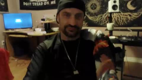 chad online show from May 12, 4:21 am