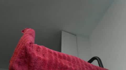 instayour big commander online show from February 23, 5:39 am