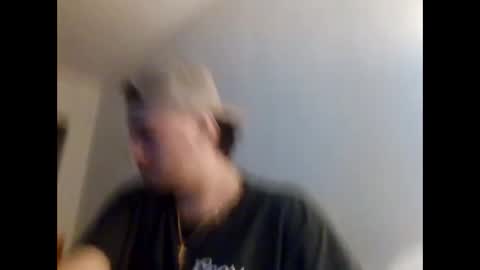 tallhungandcloudy online show from March 4, 12:06 am