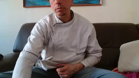 clouplefun online show from March 26, 7:34 am