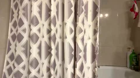 clovershit1 online show from November 4, 2:01 am