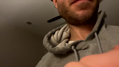 Snapshot of clt789 chatting on February 7, 3:24 am clt789 online show from February 7, 3:24 am