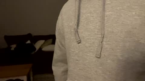 Snapshot of clt789 chatting on March 11, 2:43 am clt789 online show from March 11, 2:43 am