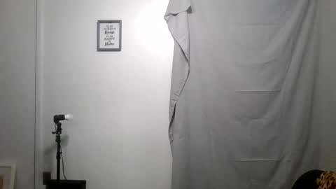 Maxxdieselx69 online show from February 28, 2:49 pm