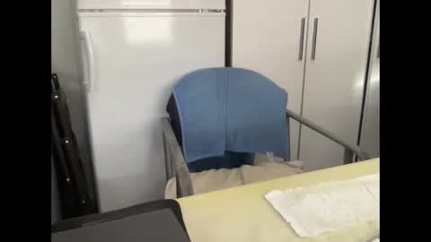 Coach Karl Porn Star Tip me all the way to my next trip online show from October 31, 12:41 pm