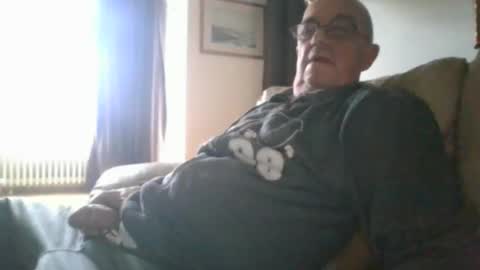 cock9635 online show from December 26, 10:37 am