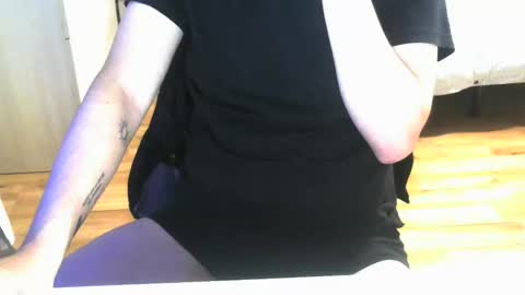 coco151 online show from April 18, 7:29 pm