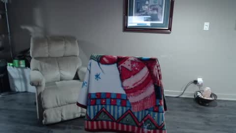 c o f f e e l o u n g e online show from February 21, 1:39 am