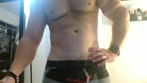 Snapshot of colbymoney chatting on October 1, 2:15 am Colby big dick money online show from October 1, 2:15 am