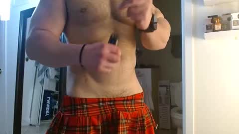 Snapshot of colbymoney chatting on February 26, 3:21 am Colby big dick money online show from February 26, 3:21 am
