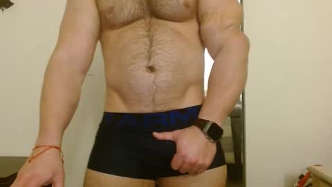 Snapshot of colbymoney chatting on January 22, 3:41 am Colby big dick money online show from January 22, 3:41 am