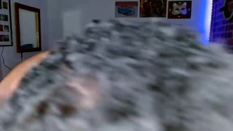 IG  online show from January 28, 9:30 am