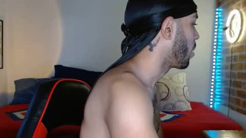 IG  online show from December 9, 8:40 pm