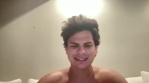 college27816672 online show from October 12, 5:45 am