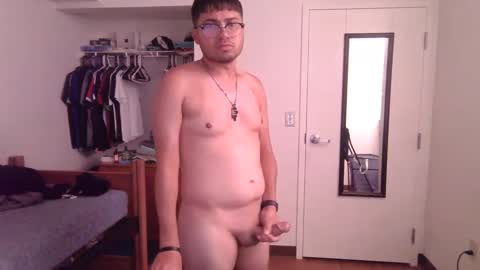 collegeboy2025 online show from September 17, 11:28 pm