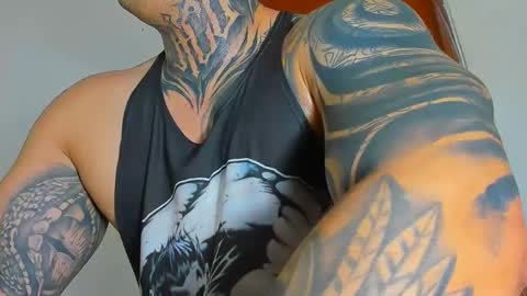 Snapshot of colombian_monster_cock chatting on September 27, 7:34 pm camilo online show from September 27, 7:34 pm