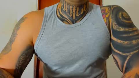 Snapshot of colombian_monster_cock chatting on October 7, 3:05 pm camilo online show from October 7, 3:05 pm