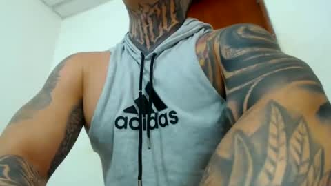 Snapshot of colombian_monster_cock chatting on September 11, 3:33 pm camilo online show from September 11, 3:33 pm